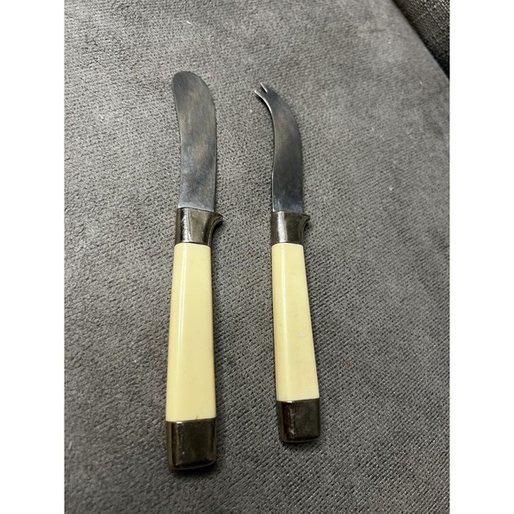 VTG Regent Sheffield Cutlery Stainless Steel Cheese Knives Bakelite Flowers - Picture 6 of 7